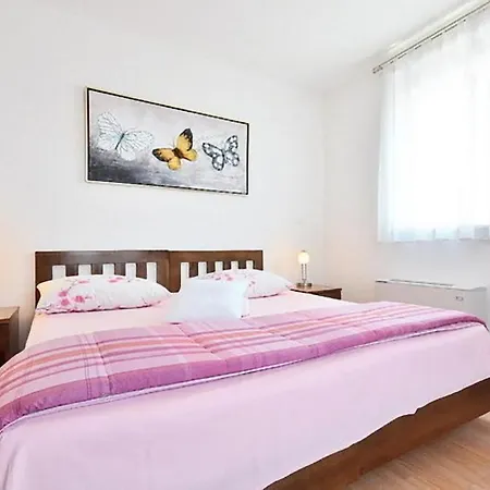 شقة Bonsai بودْسْتغانا