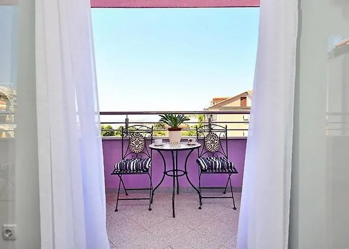 Bonsai ポドストラナ